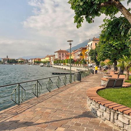 Wonderful Flat With Swimming Pool Lift And Garden Gravedona Exterior foto