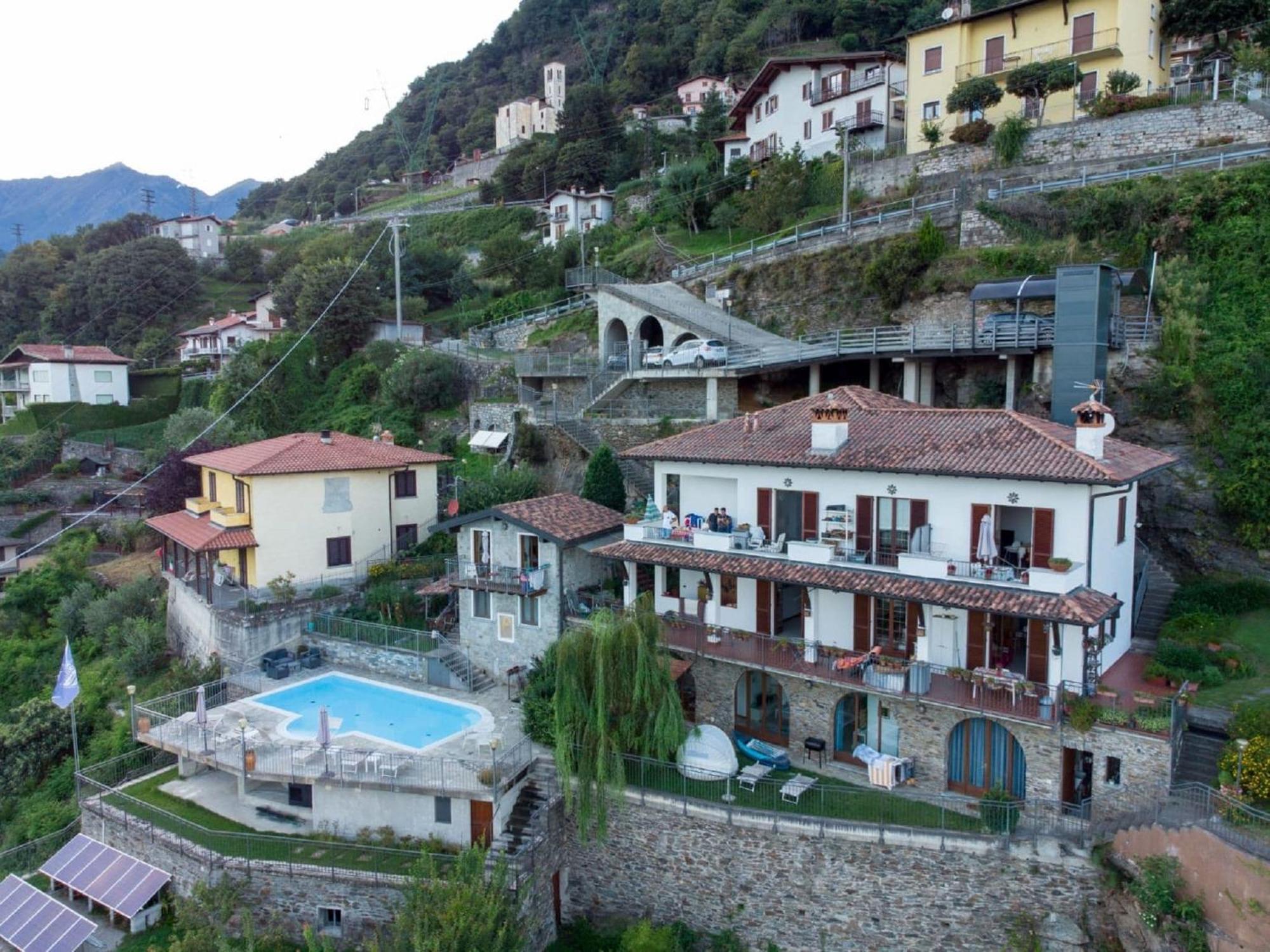Wonderful Flat With Swimming Pool Lift And Garden Gravedona Exterior foto