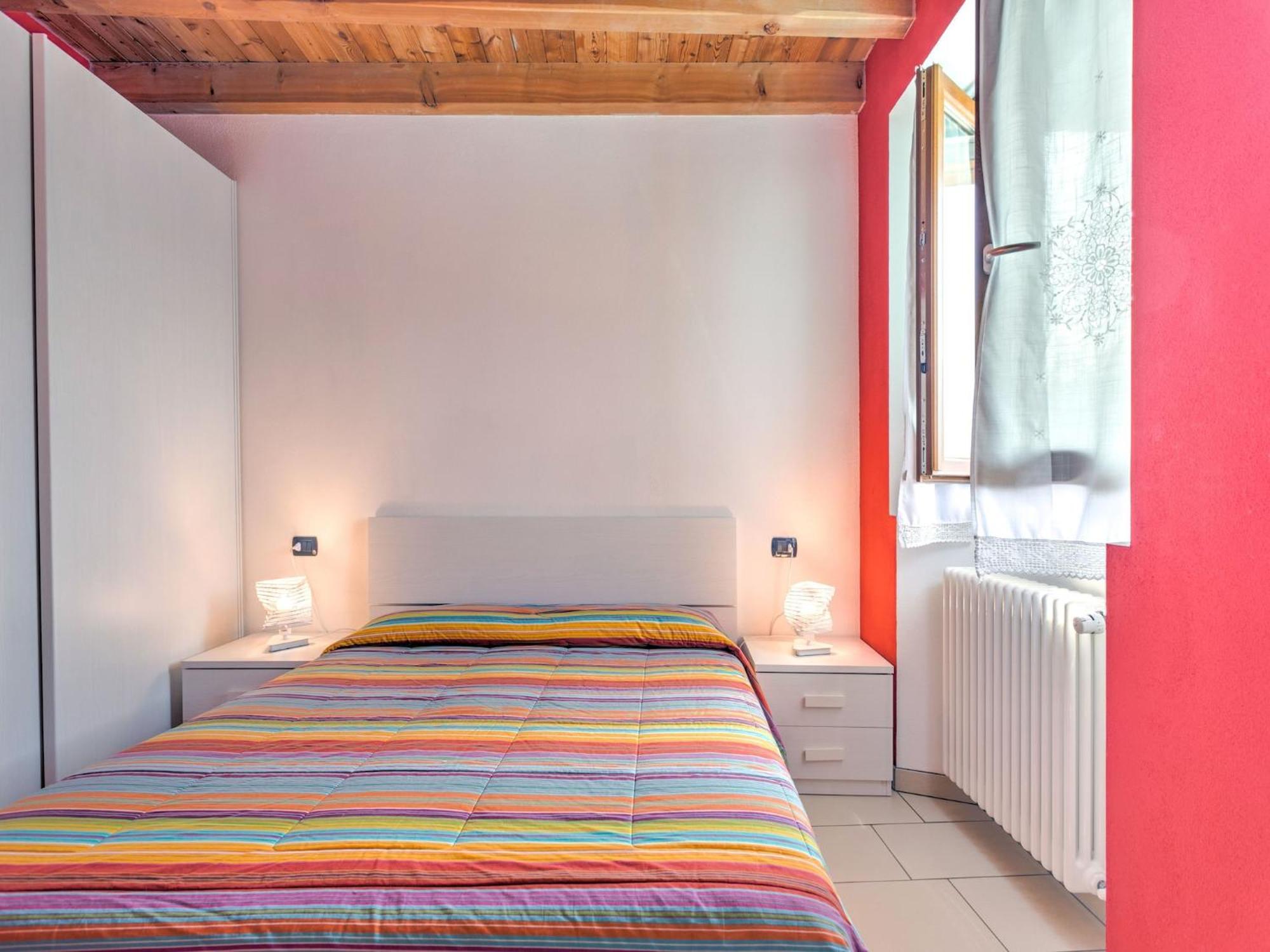 Wonderful Flat With Swimming Pool Lift And Garden Gravedona Exterior foto